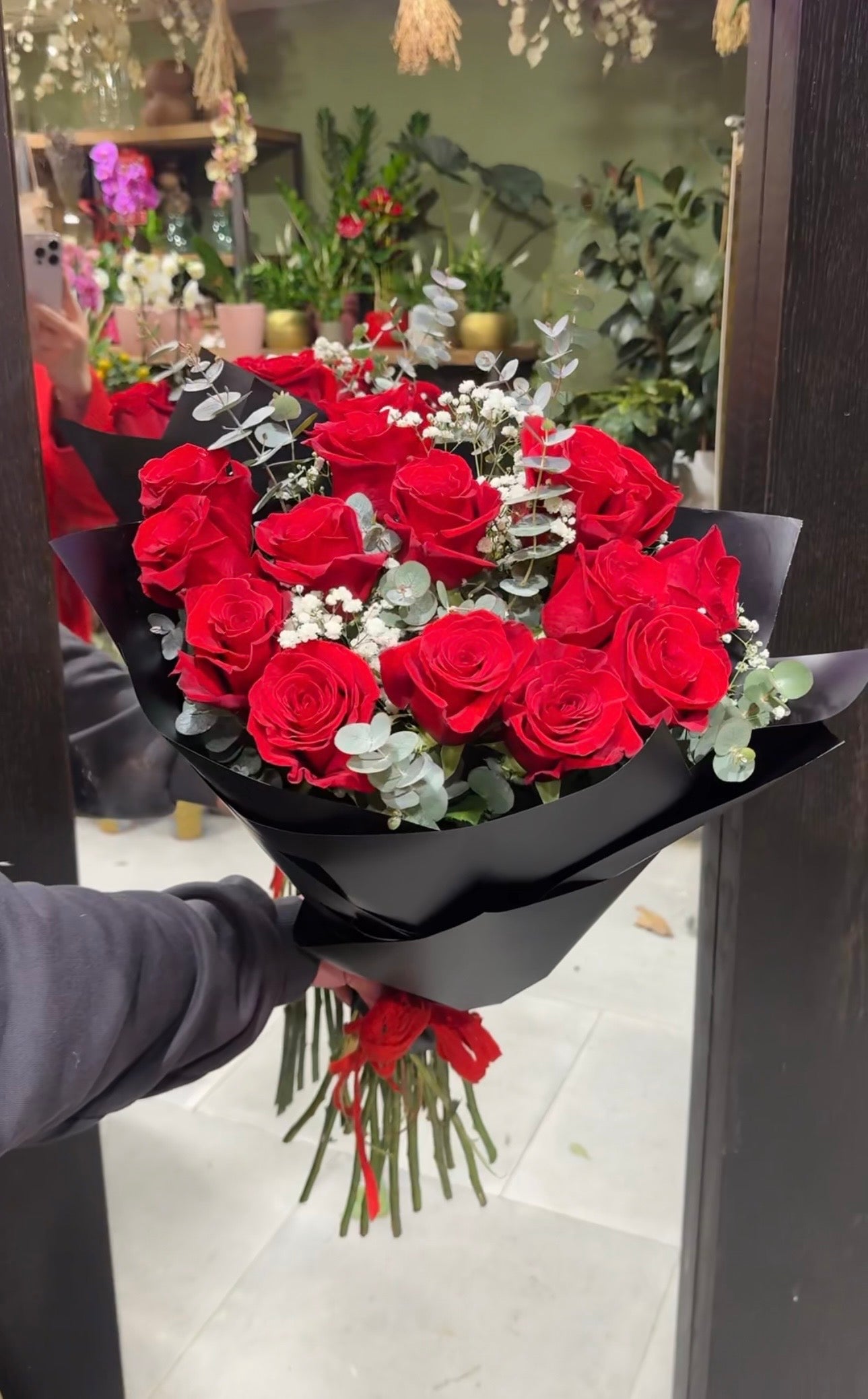 Roses Signature 12 & 24