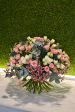 Cargar imagen en el visor de la galería, Ramo tonos rosáceos y blancos