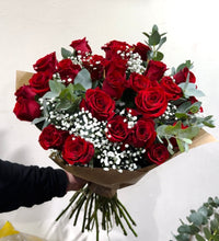 Cargar imagen en el visor de la galería, Ramo de 9 Rosas

