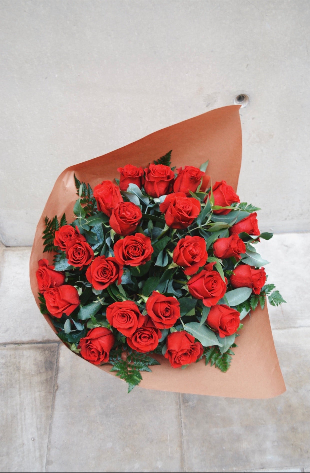 Roses Signature 12 & 24